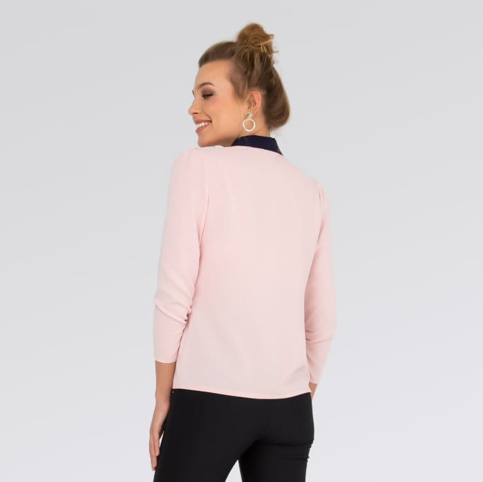 Blusa ejecutiva elegante